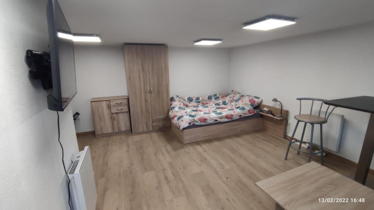 Deluxe Marc Apartment *